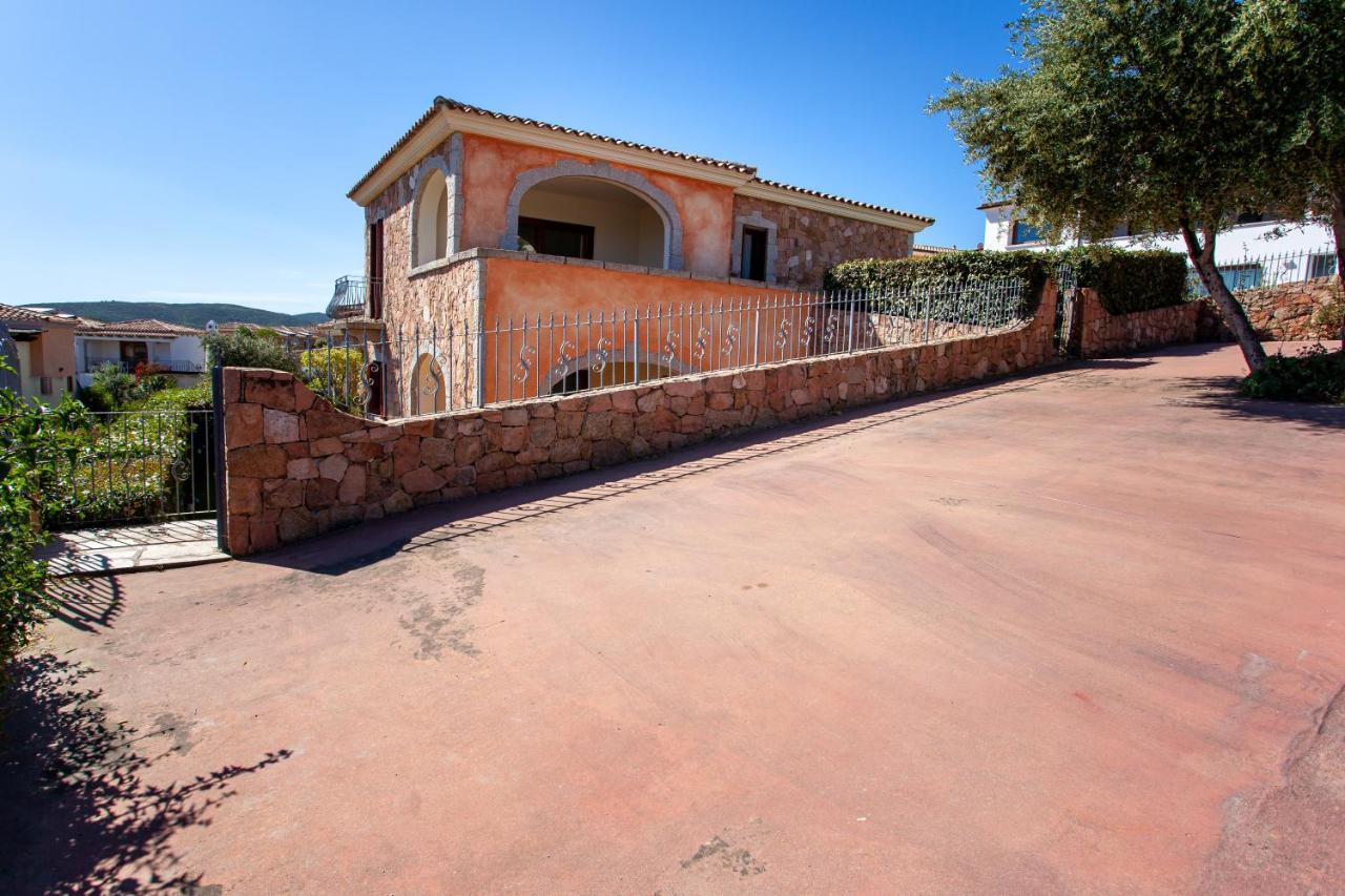 Appartamento Sole Mare Citai San Teodoro  Exteriör bild
